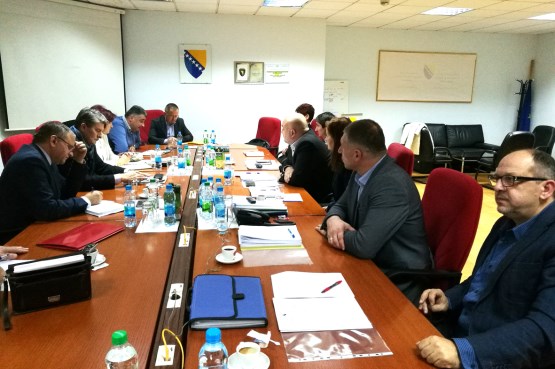 Чланови Комисије за спољну трговину и царине посјетили Главну канцеларију Управе за индиректно опорезивање БиХ
